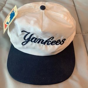 Vintage New York Yankees Snapback Hat. One Size Fits All